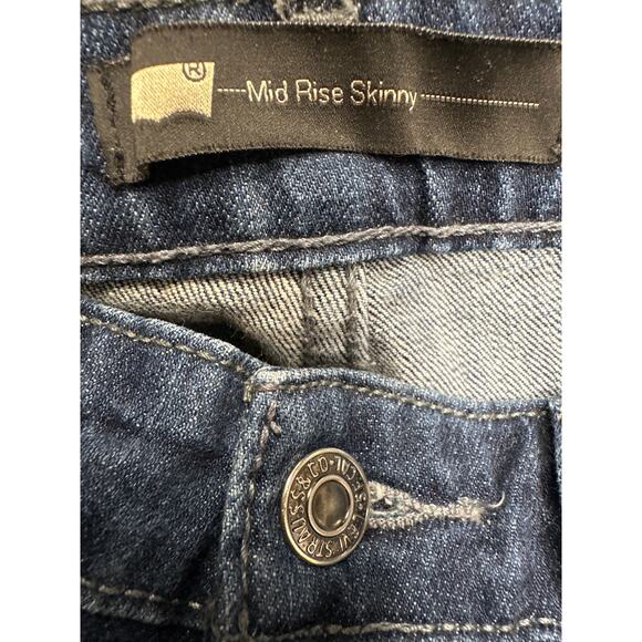 Levi’s Mid Rise Skinny Jeans Women’s 30 | 30 decorative pockets - Picture 10 of 11